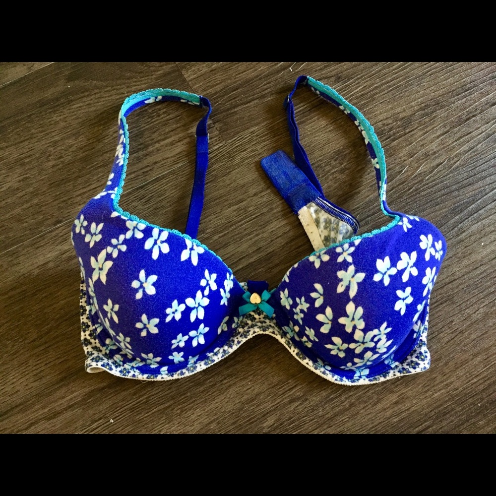 Victoria Secret Bra